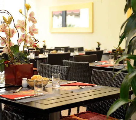Grand Barone Di Sassj מלון 4*