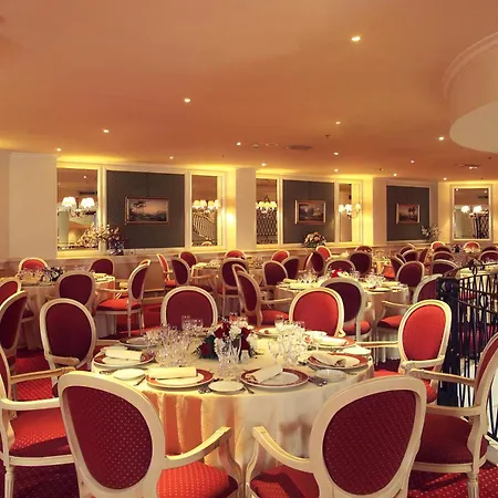 فندق Grand Barone Di Sassj سستو سان جوفاني