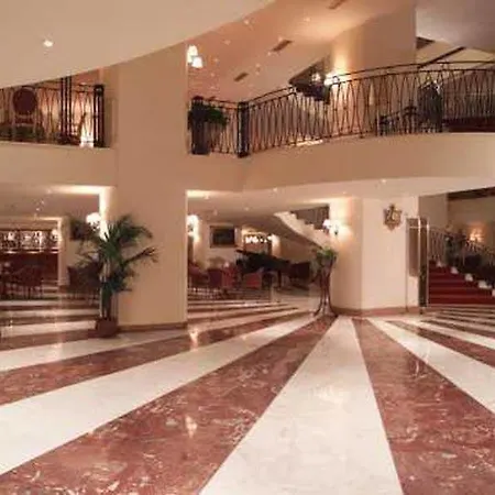 Hotel Grand Barone Di Sassj 4*